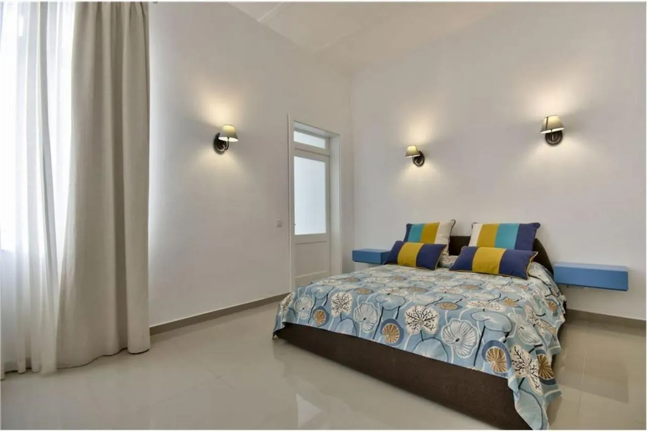 Holiday home Four Bedroom Typical Maltese Townhouse - One Minute Away From The Seafront Sliema