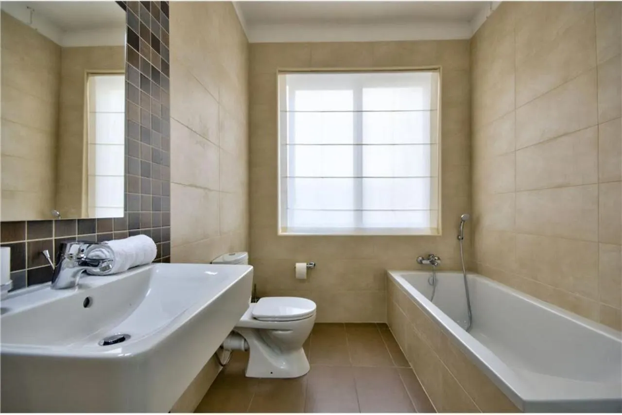 Four Bedroom Typical Maltese Townhouse - One Minute Away From The Seafront Sliema Malta
