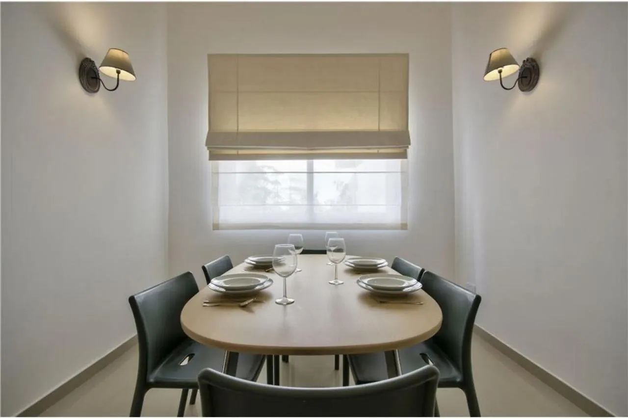 Four Bedroom Typical Maltese Townhouse - One Minute Away From The Seafront Sliema